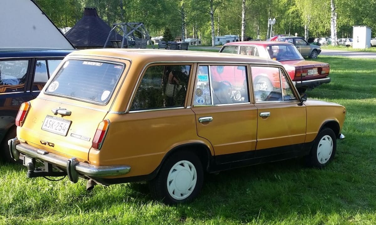 lada leirintäalueella