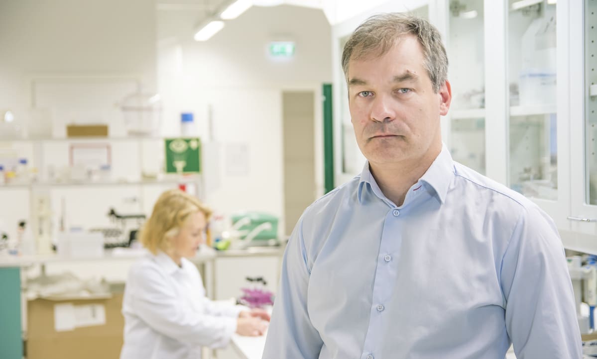 Tutkimusjohtaja Jarkko Räty Kajaanin yliopistokeskuksessa.