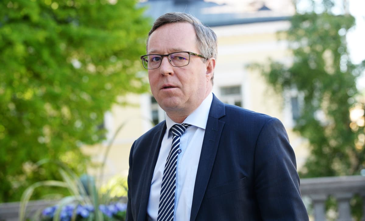 Elinkeinoministeri Mika Lintilä.