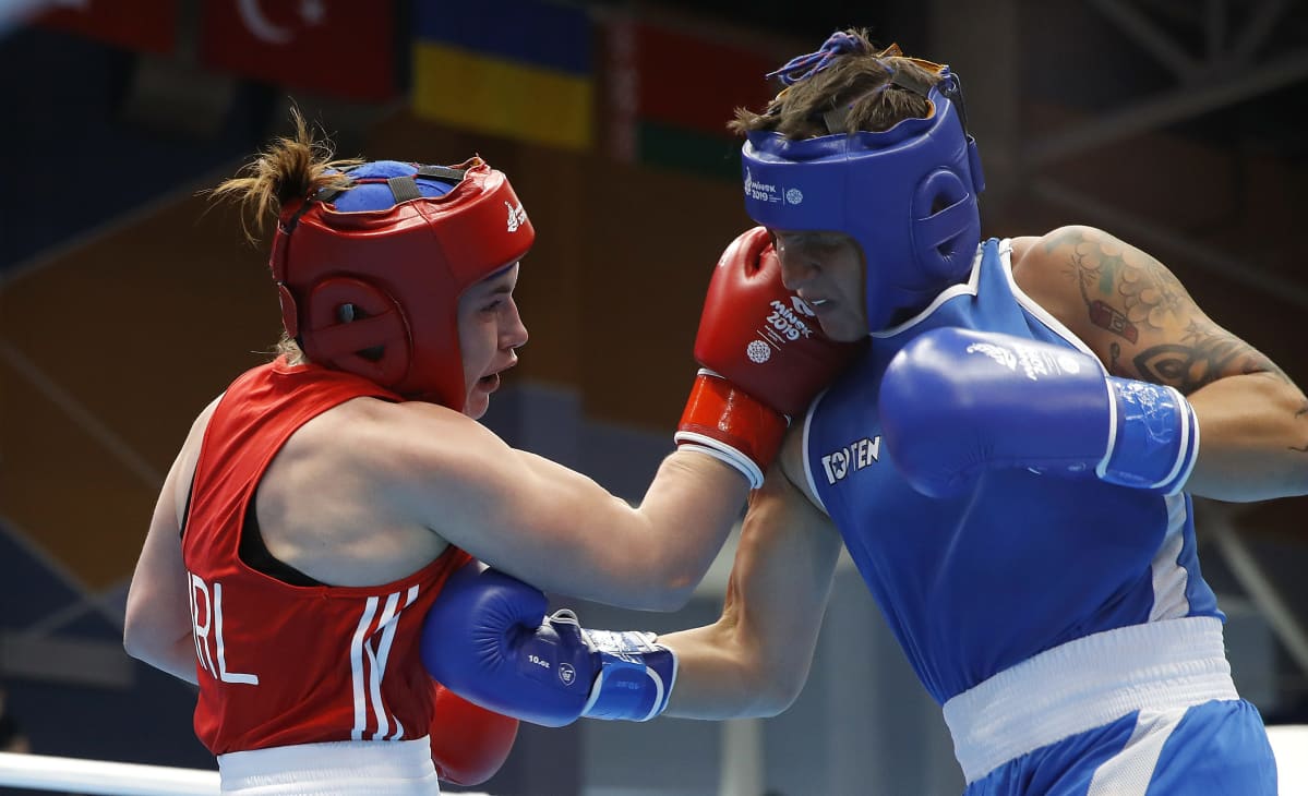 Grainne Walsh, Elina Gustafsson