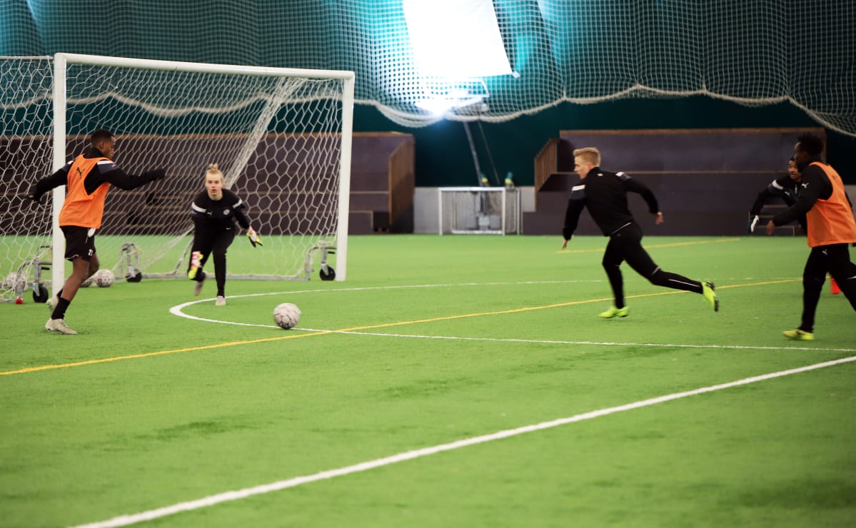 Vaasan palloseura harjoittelemassa