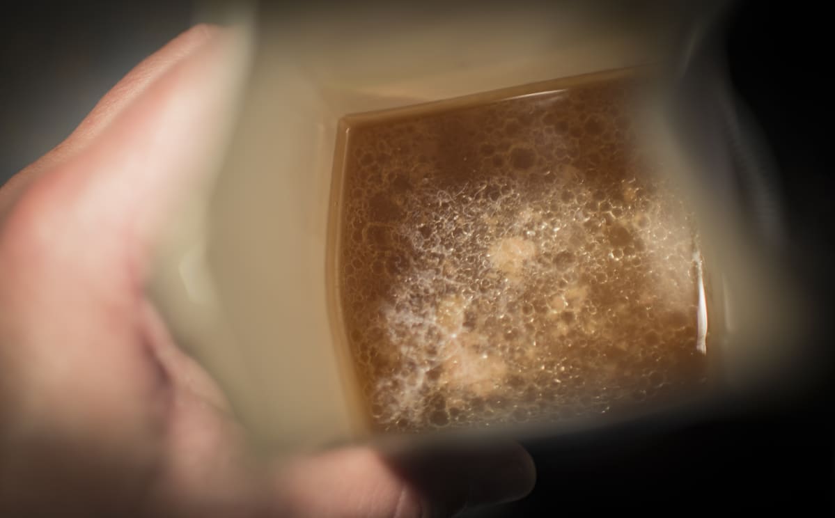 Maitopurkissa kinkunrasvaa