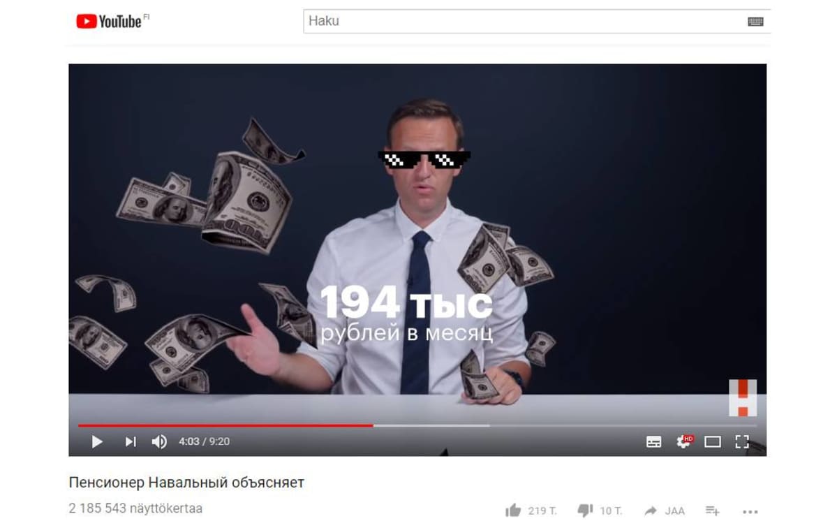 Oppositiopoliitikko Aleksei Navalnyi kritisoi eläkeuudistusta Youtube-videolla.