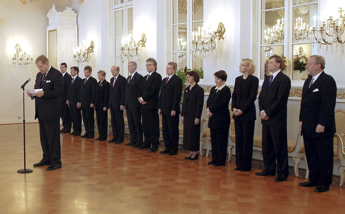 Paavo Lipposen II hallitus.