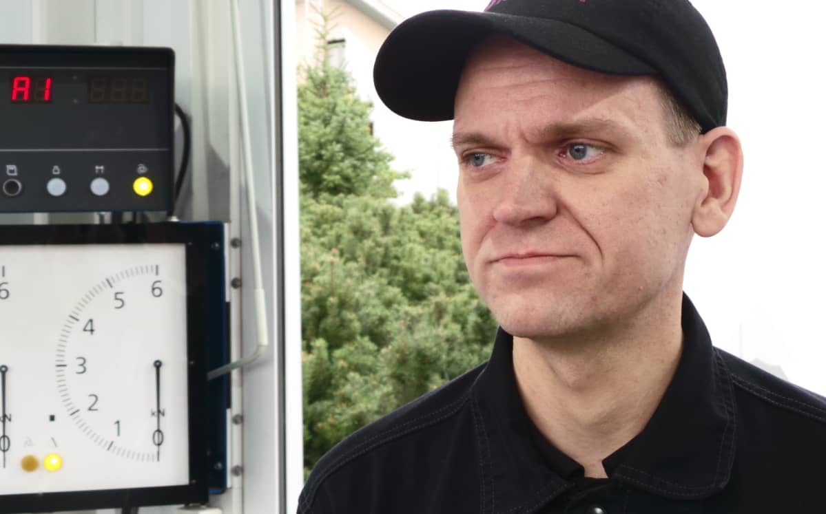Katsastusmies Jukka Puukka.