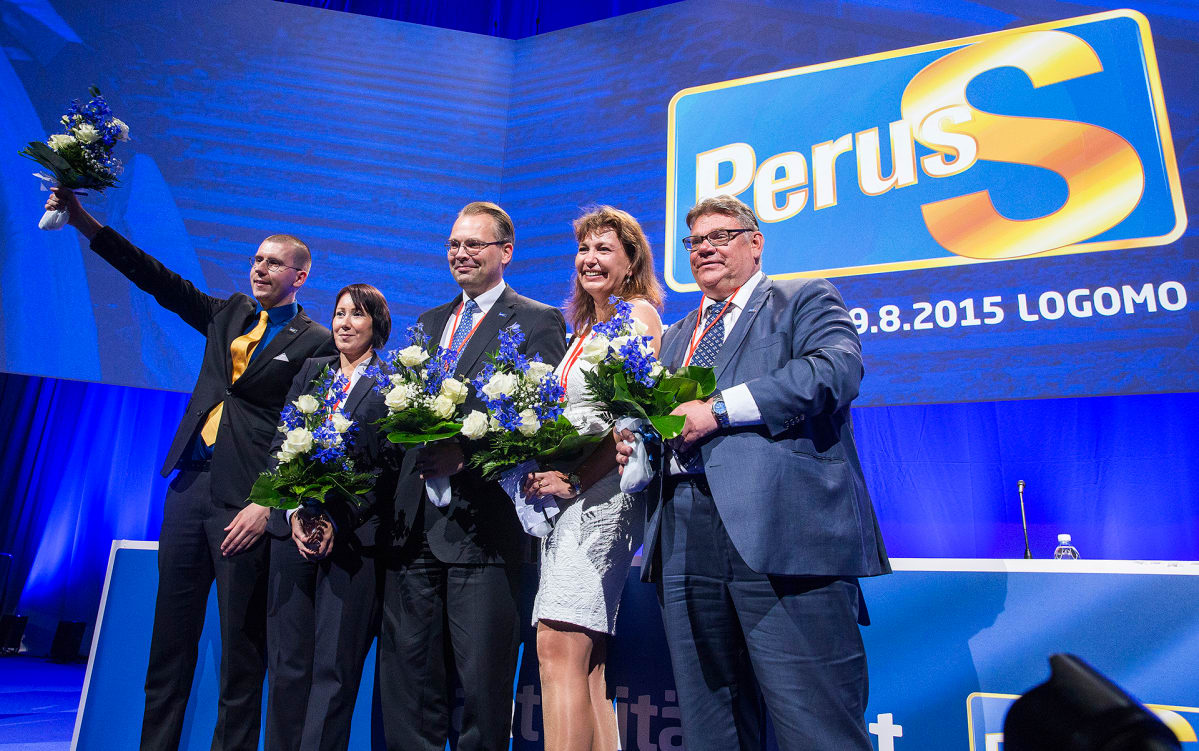 Vasemmalta Sebastian Tynkkynen,Hanna Mäntylä, Jussi Niinistö, Riikka Slunga-Poutsalo, Timo Soini.