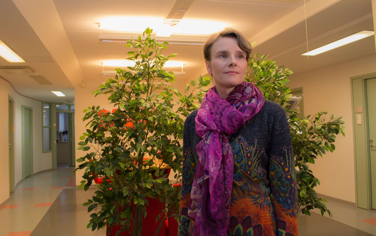Tilit tasan -tilitoimiston toimitusjohtaja Johanna Rahkala kaipaa selkeitä parannuksia tulorekisteriin.