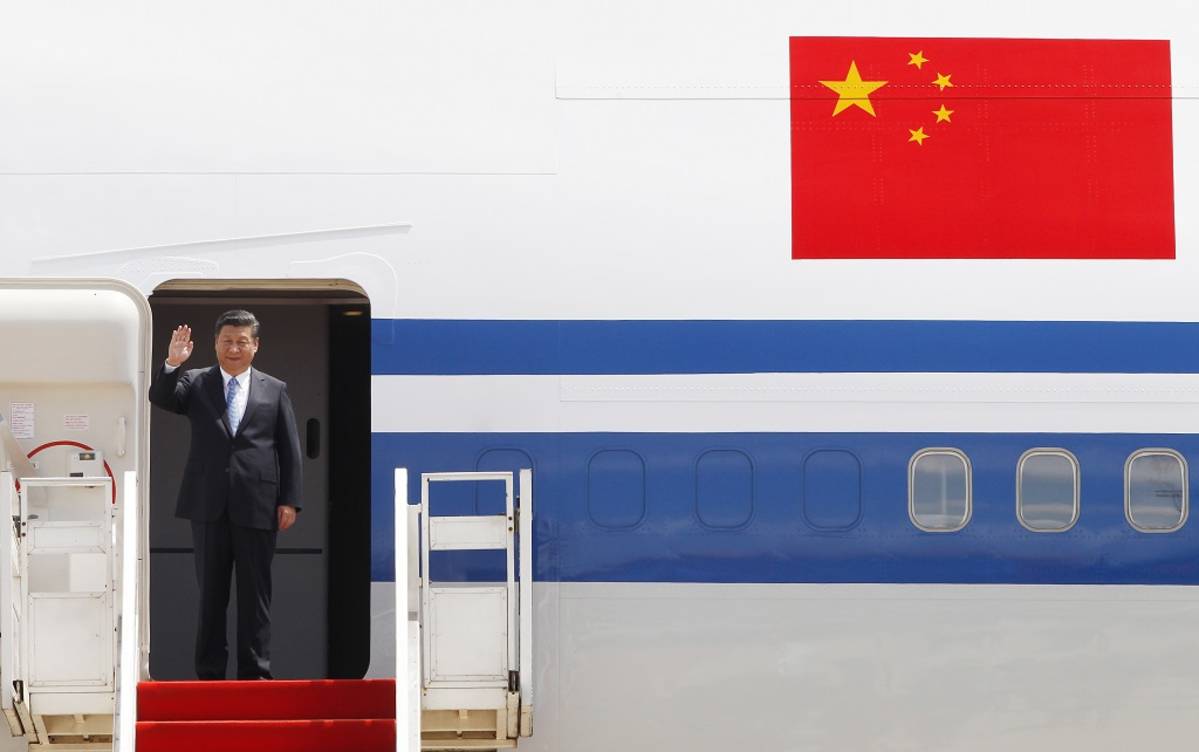 Kiinan presidentti Xi Jinping saapuu tiistaina illalla Suomeen. Kuvassa Xi vieraili Kambodžassa lokakuussa 2016.