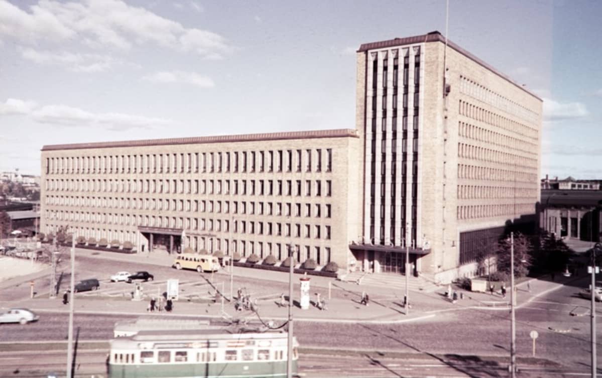 Postitalo kuvattuna 1960-luvulla.
