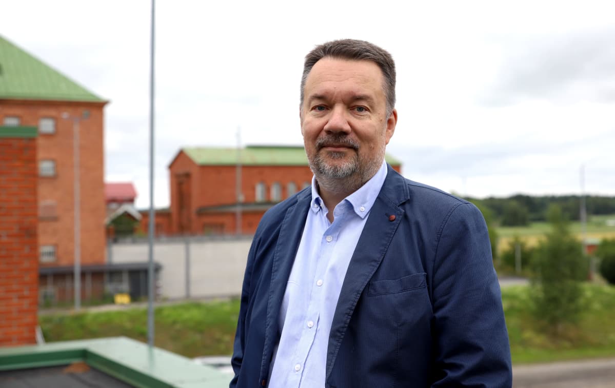 Joutsenon vastaanottokeskuksen johtaja Jari Kähkönen