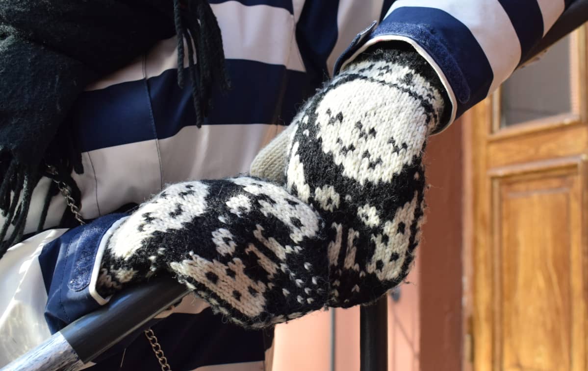 Henna Haaralan mustavalkoiset lapaset