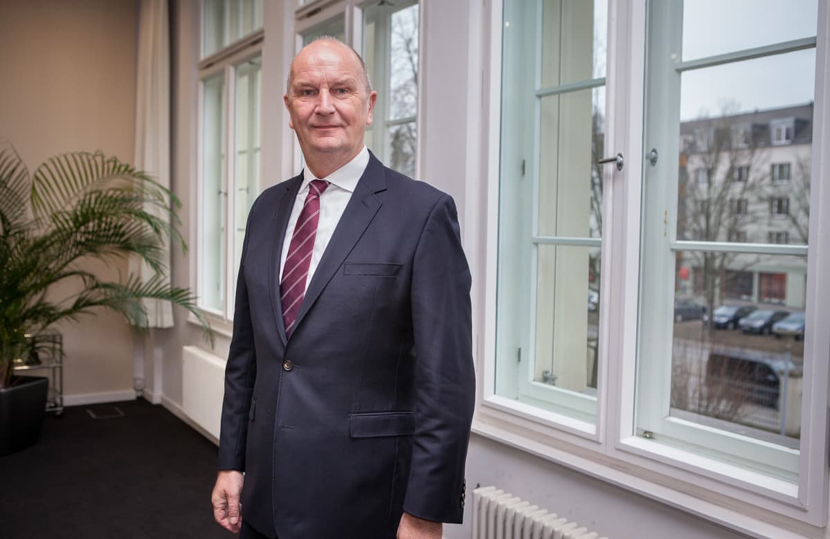 Brandenburgin osavaltion pääministeri Dietmar Woidken mielestä samoja virheitä ei saa tehdä kuin Saksojen yhdistämisen yhteydessä.