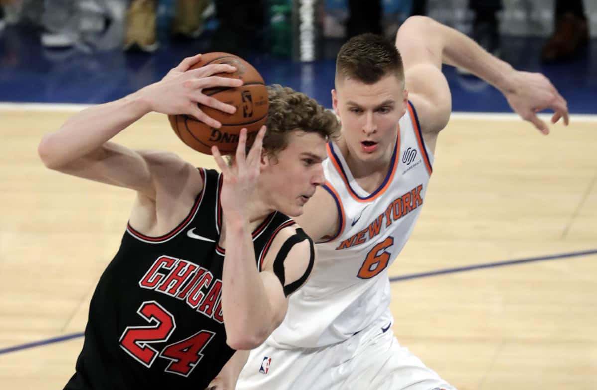 Lauri Markkanen ja Kristaps Porzingis.