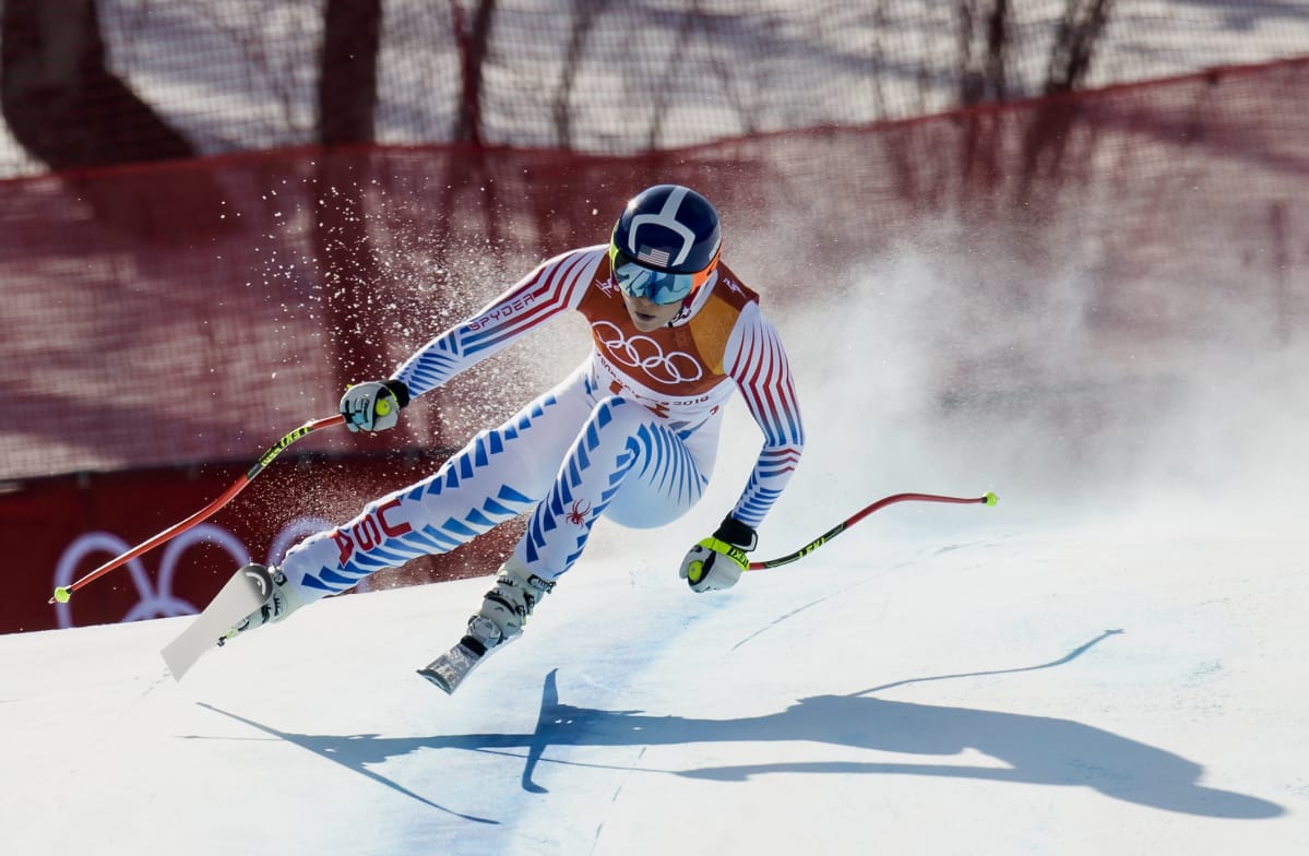 Lindsey Vonn Etelä-Korean olympialaisten syöksyrinteessä.