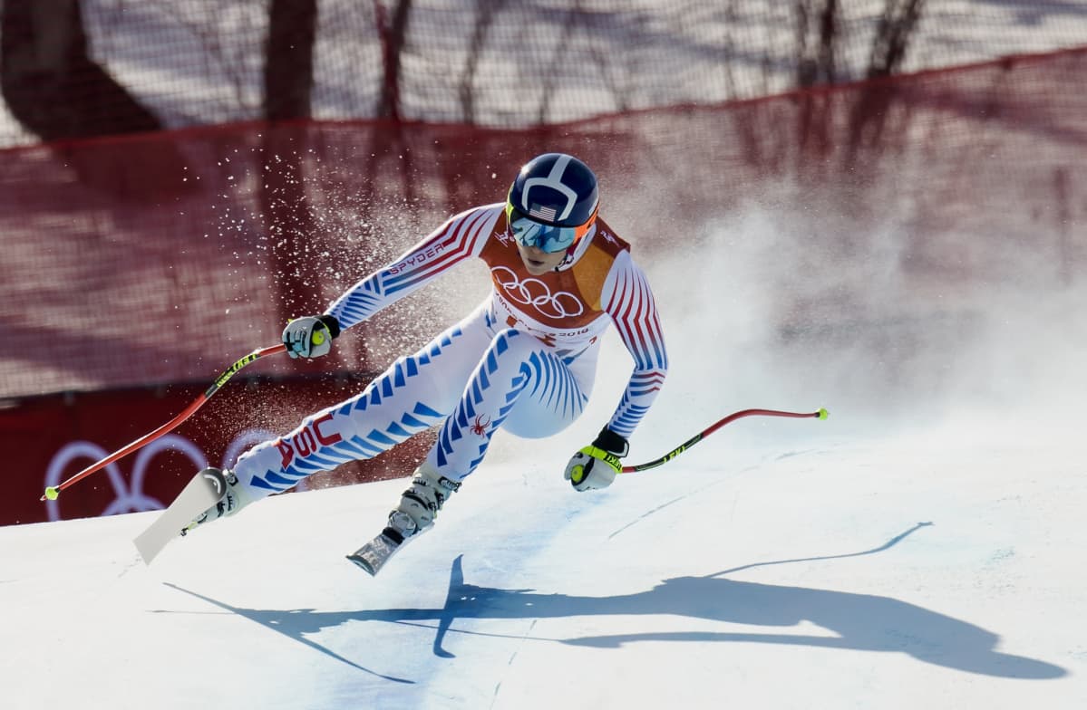 Lindsey Vonn Etelä-Korean olympialaisten syöksyrinteessä.
