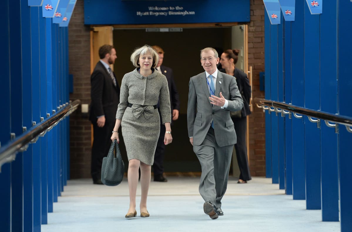 Theresa May ja hänen aviomiehensä Philip May saapuvat konservatiivien konferenssiin lokakuussa 2014.