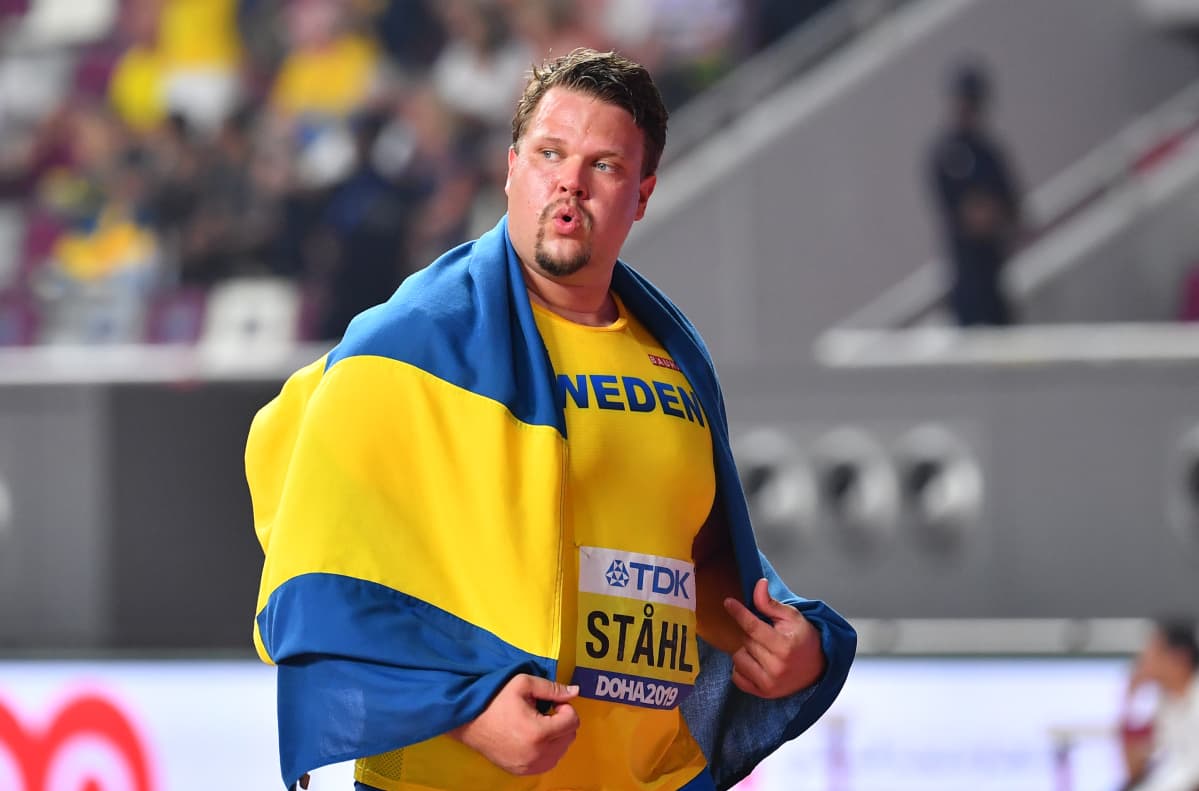 Daniel Ståhl juhli kiekonheiton MM-kultaa Dohassa viime lokakuussa.
