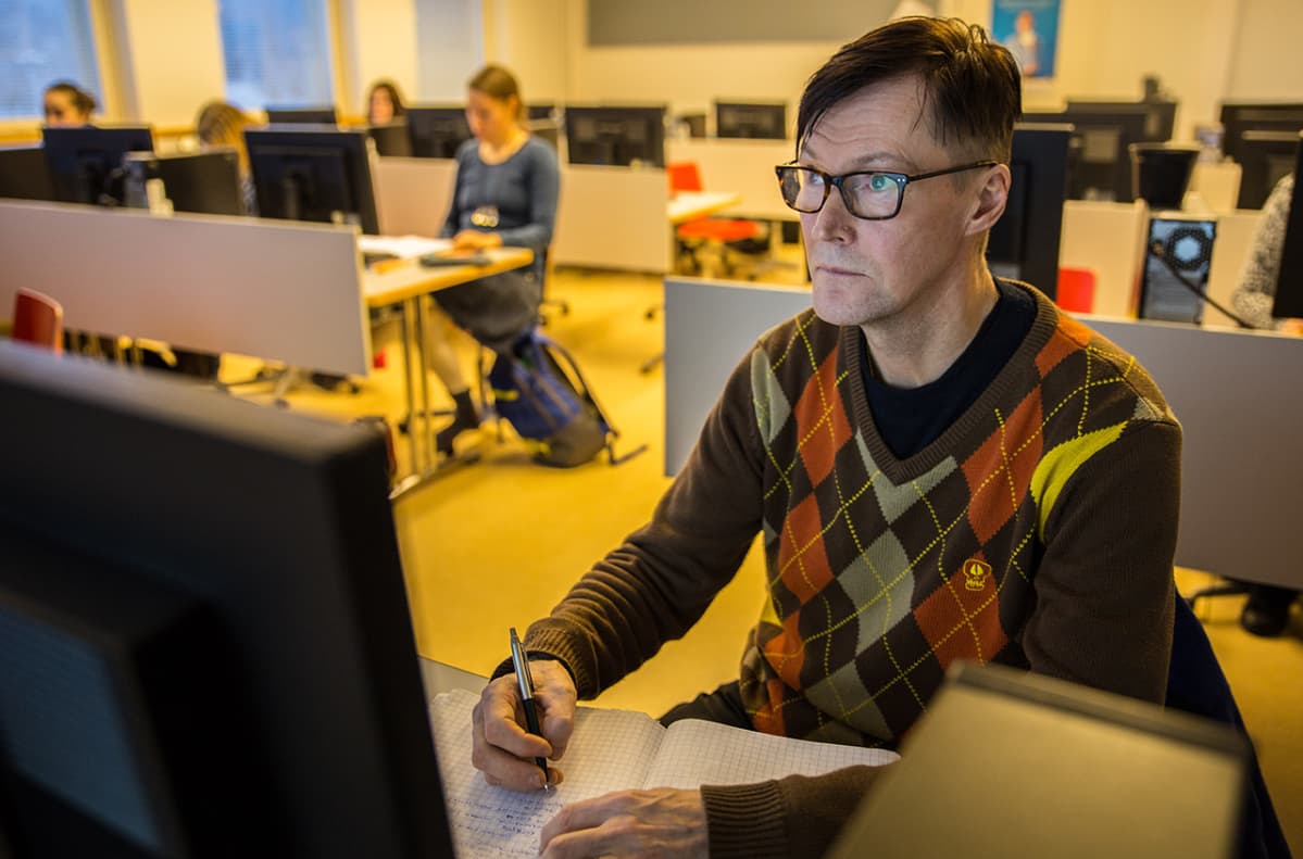 Tuomo Käyrä