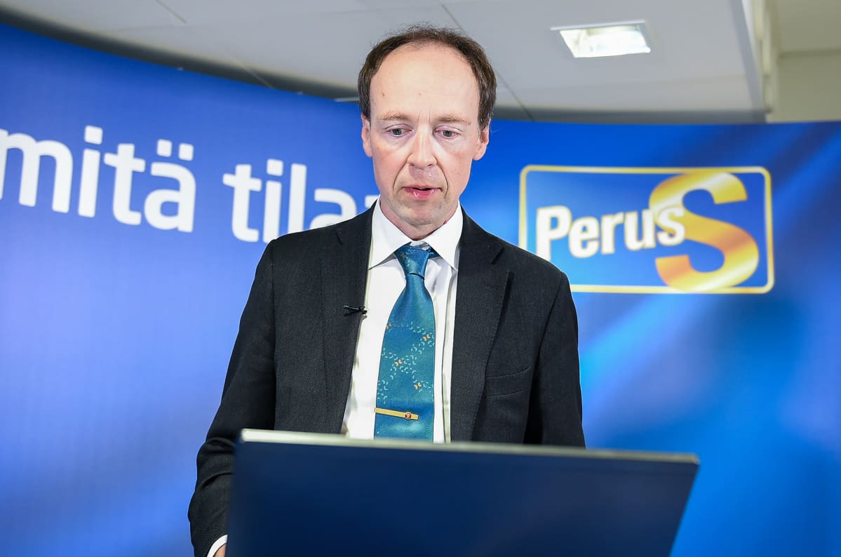 Jussi Halla-aho perussuomalaisten EU-aiheisessa tiedotustilaisuudessa 22. syyskuuta 2016.