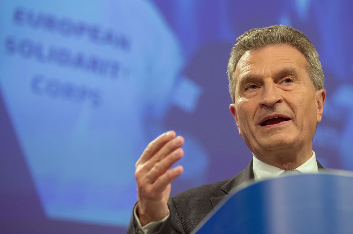 Budjettikomissaari Günther Oettinger.