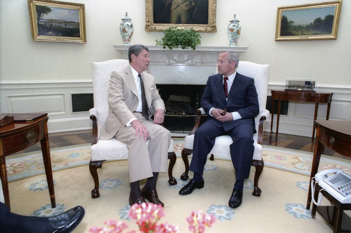 Ronald Reagan ja Oleg Gordijevski