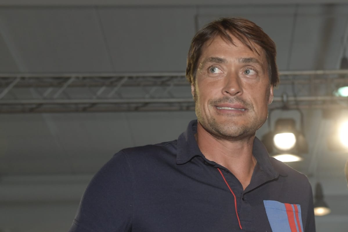 Teemu Selänne lähikuvassa.