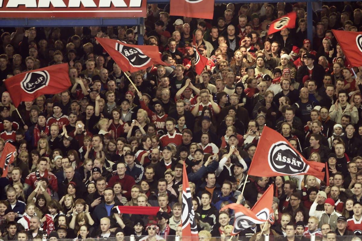 Ässät 2006 seisomakatsomo