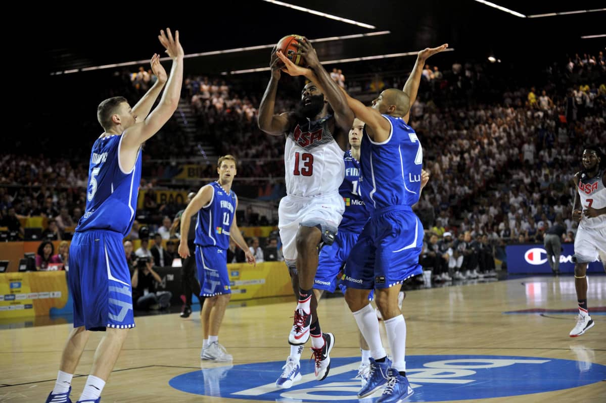James Harden hassutti Susijengiä MM-kisoissa 2014.