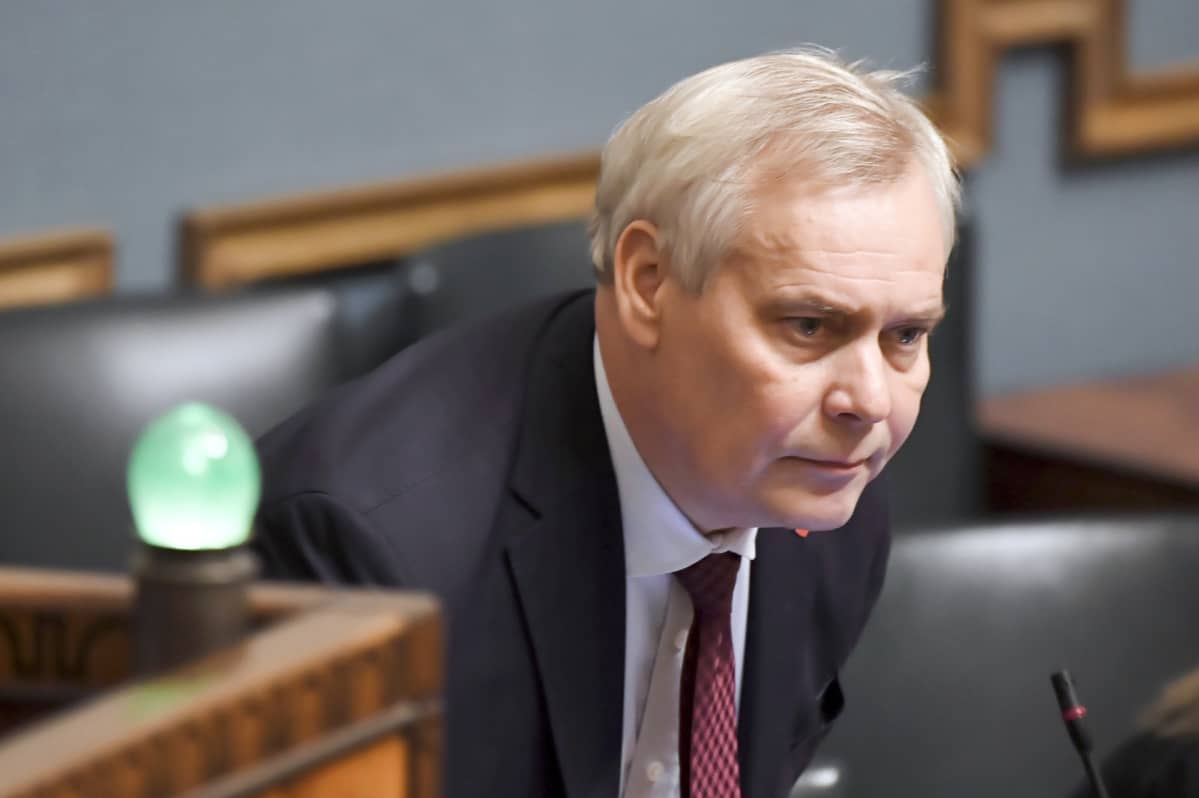 Pääministeri Antti Rinne eduskunnan kyselytunnilla Helsingissä 24. lokakuuta.