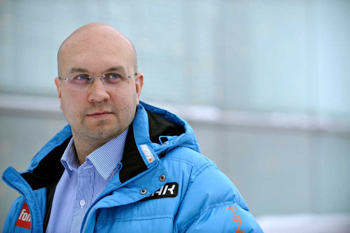 Janne Väätäinen toimi Suomen miesten mäkimaajoukkueen päävalmentajana vuosina 2008–10.