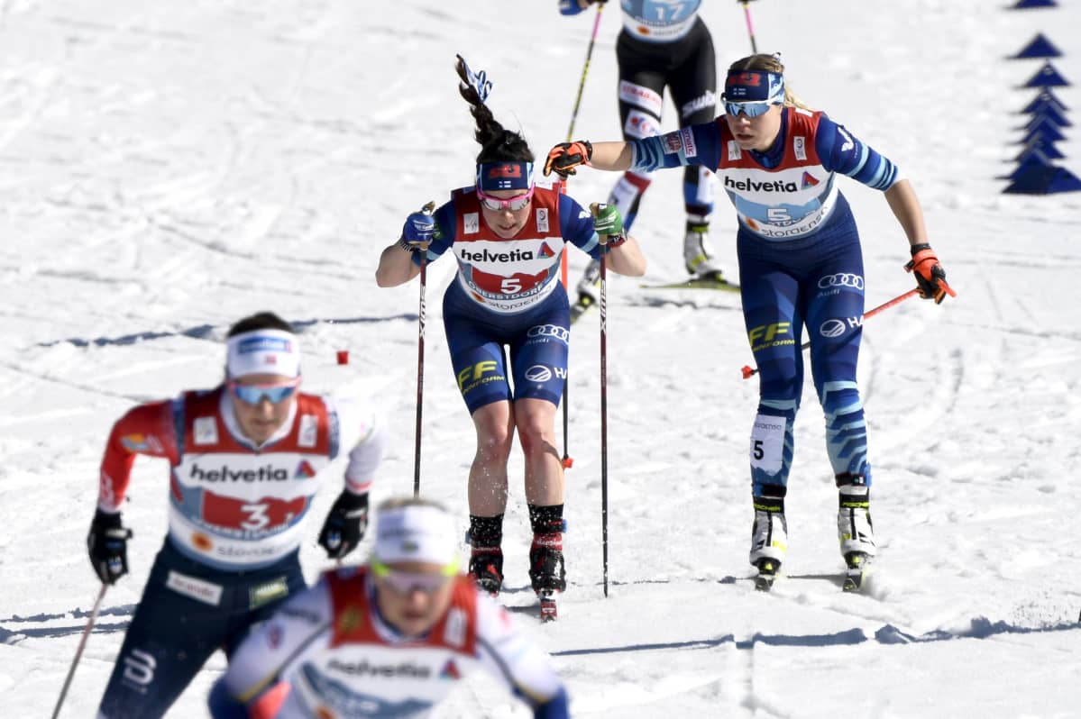 Krista Pärmäkoski ja Jasmi Joensuu