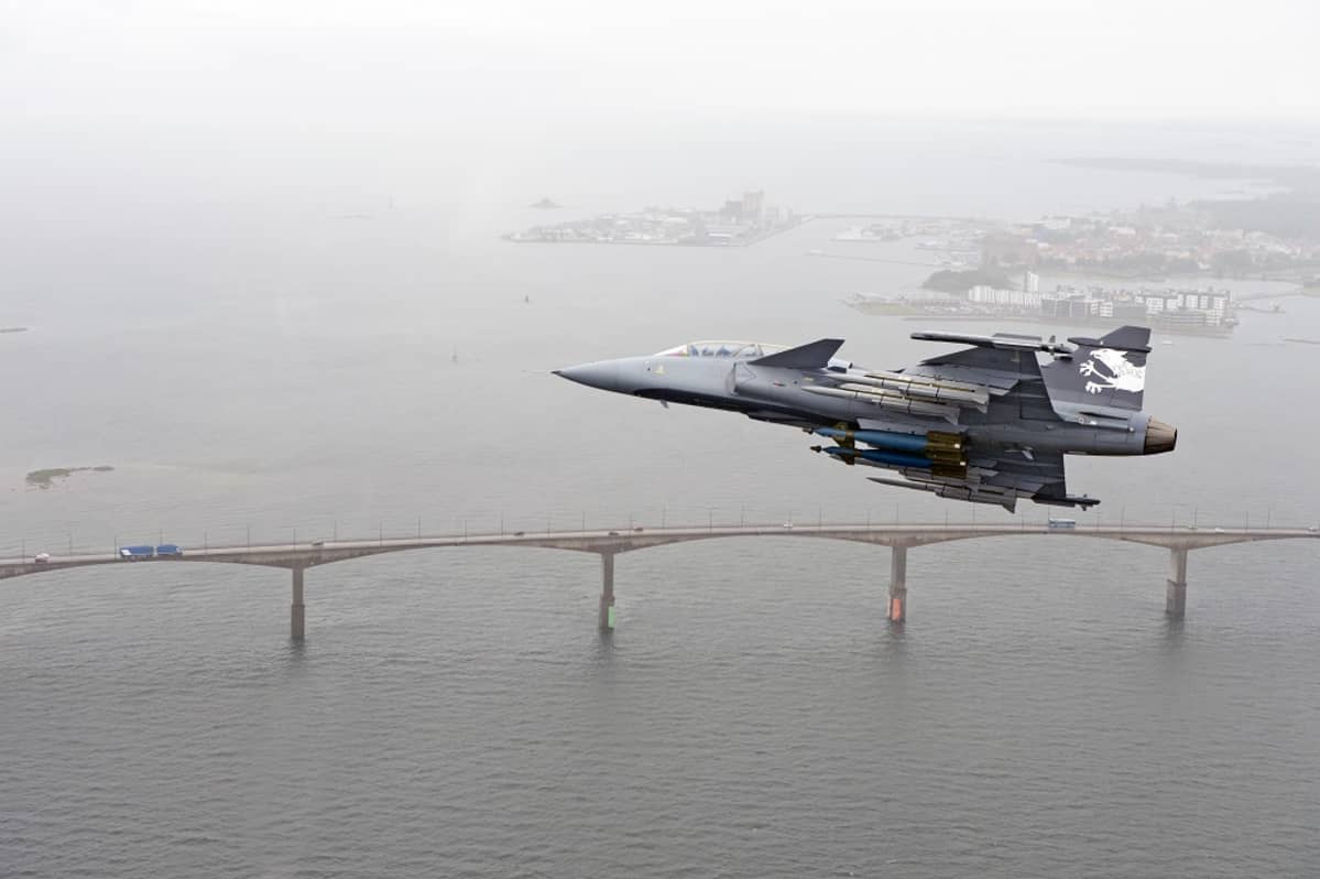Gripen lentää