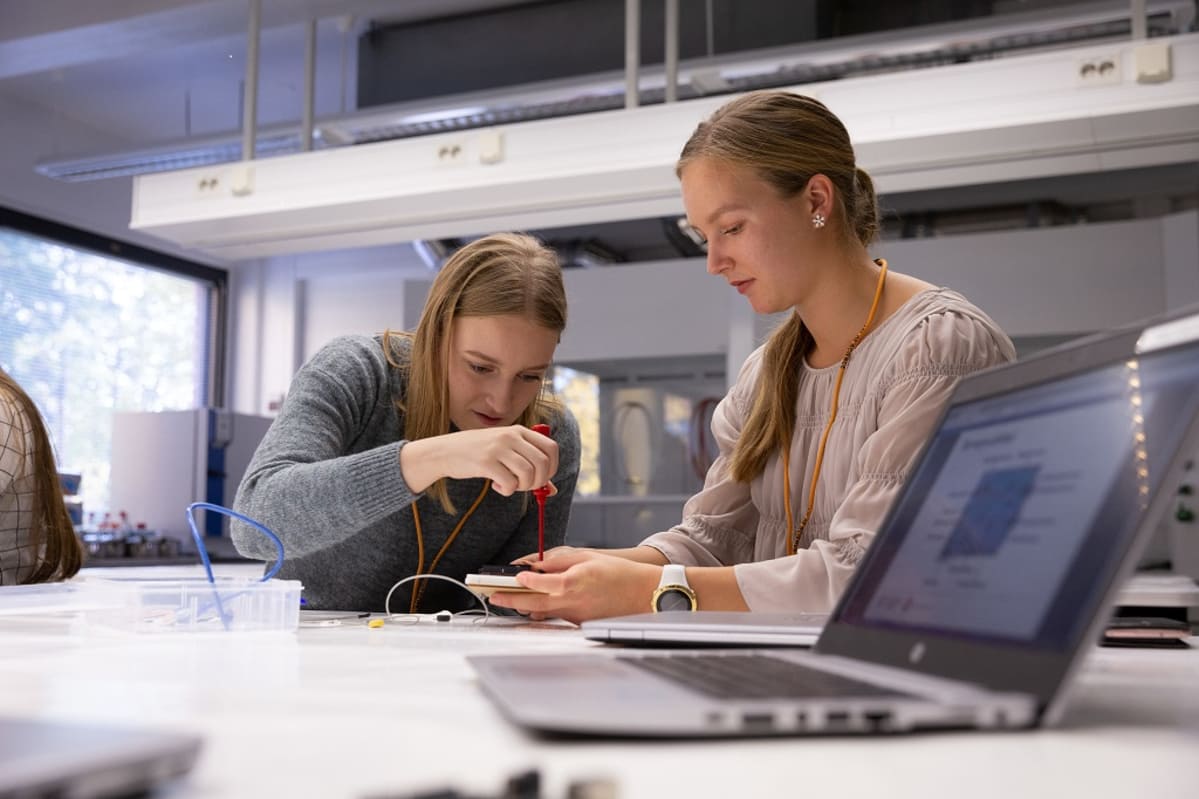 Seela Peuralahti, Kempele, Aalto-yliopisto