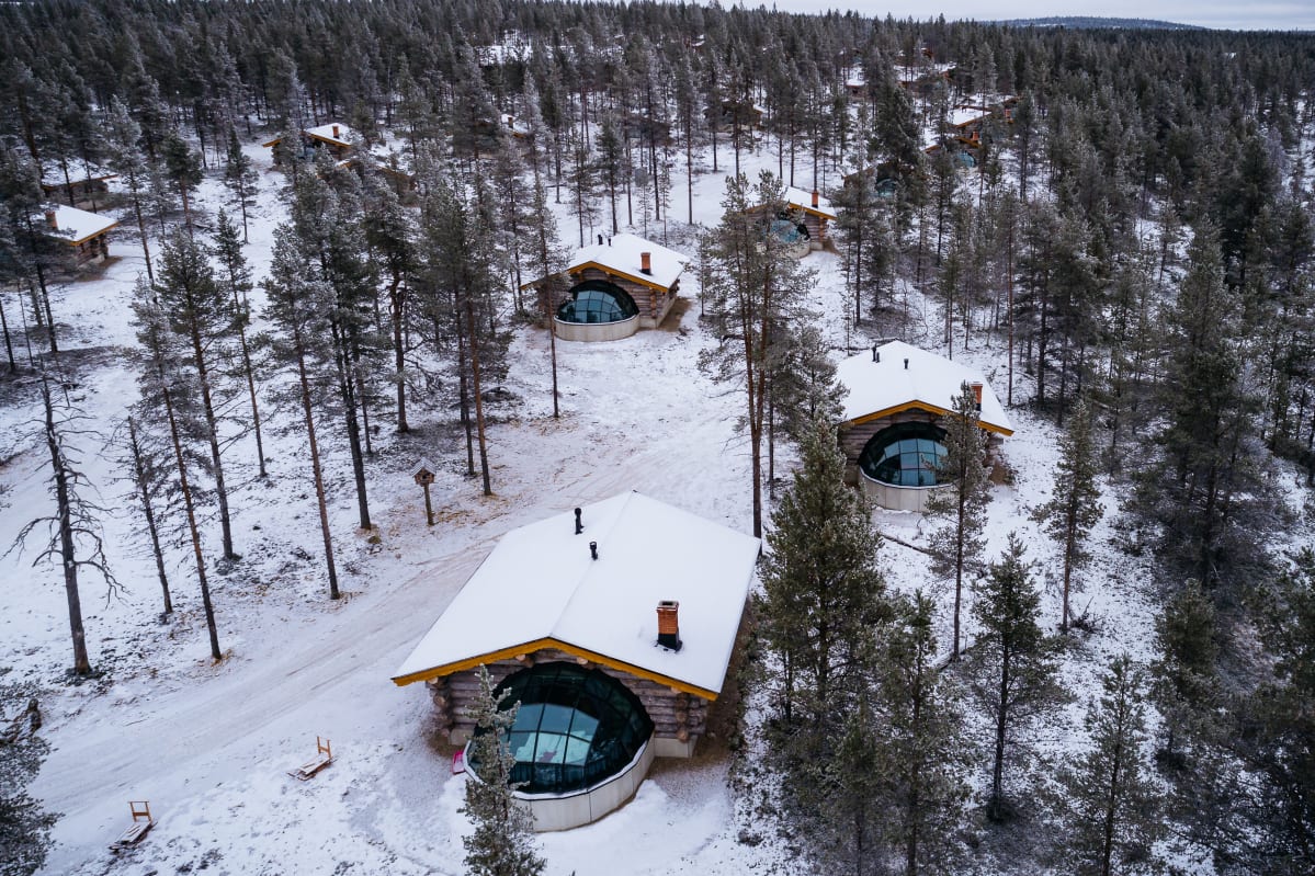 Kelomökki-lasi-iglu, Kakslauttanen, Saariselkä