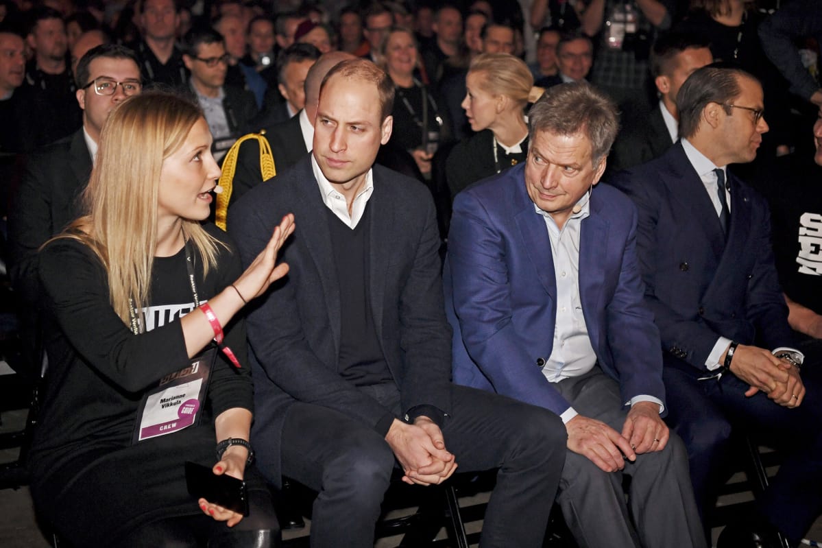 Slushin johtaja Marianne Vikkula, Prinssi William, presidentti Sauli Niinistö ja Ruotsin prinssi Daniel Slush-tapahtumassa torstaina.