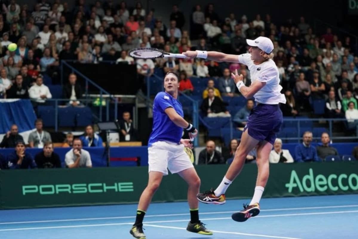 Emil Ruusuvuori ja Henri Kontinen nelinpeliparina.