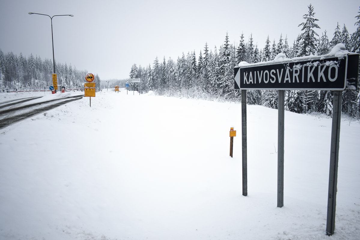 Uusi päätie kaivokselle kulkisi nykyisen kaivosvarikon kautta.