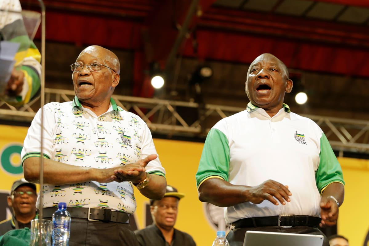 presidentti Jacob Zuma ja ANCn johtaja Cyril Ramaphosa