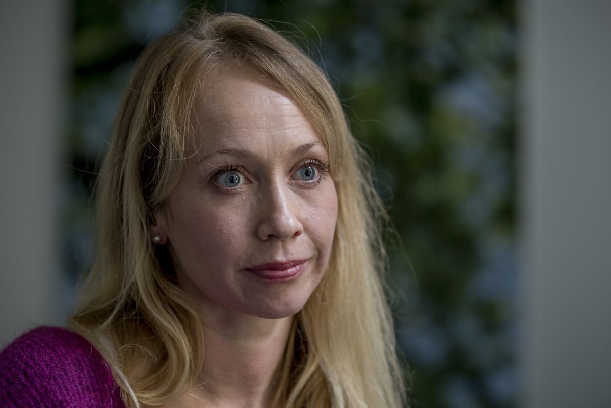 CMI:n Johanna Poutanen haluaa lisää naisia rauhanneuvotteluihin.