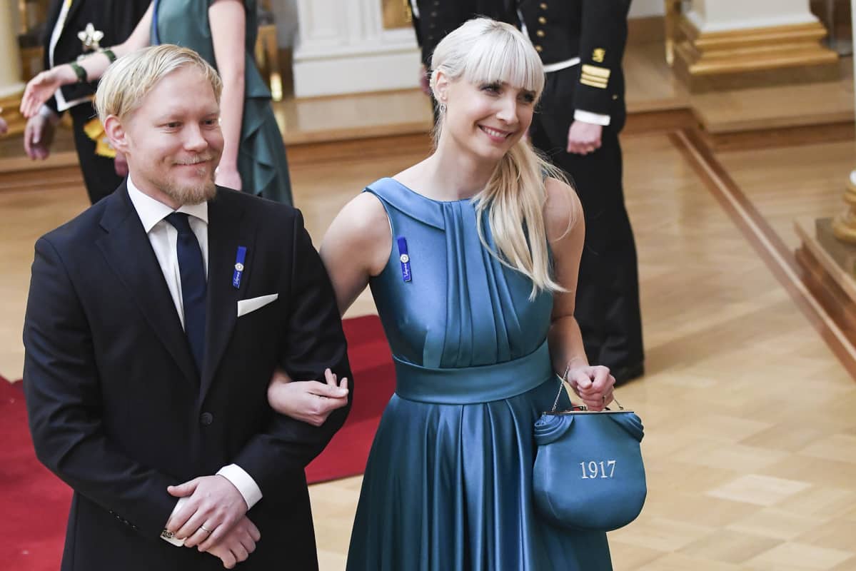 Laura Huhtasaari ja Teemu Lämsä.