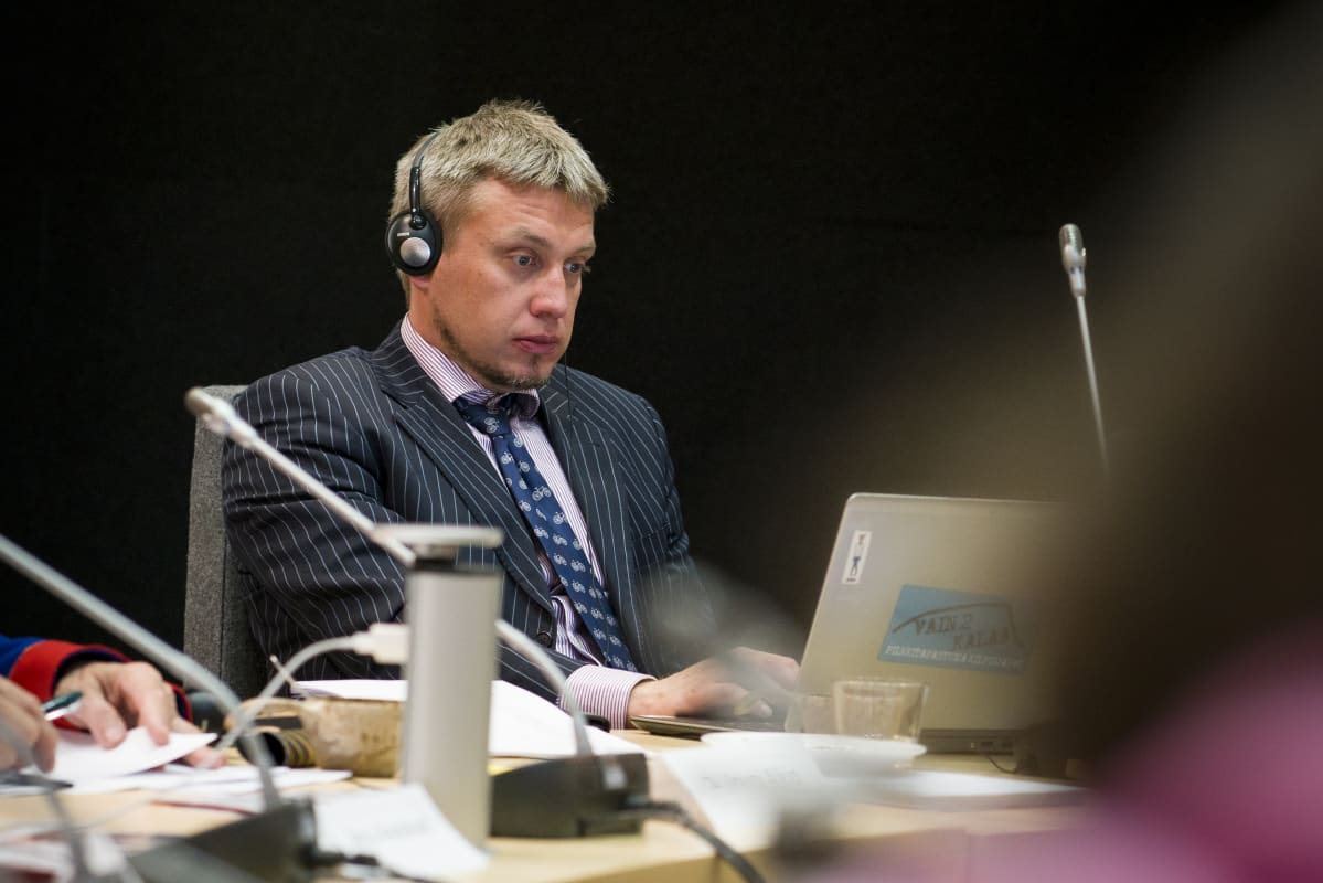 Saamelaiskäräjät lakimiessihteeri Kalle Varis