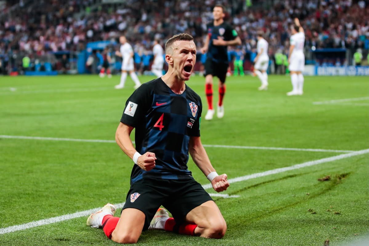 Perisic tuulettaa maalia