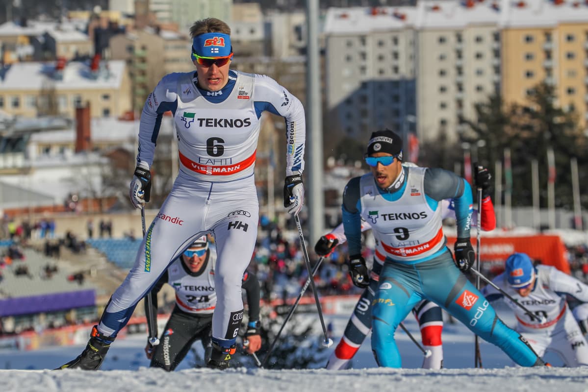 Anssi Pentsinen sprinttifinaalissa Salpausselälä 2018.