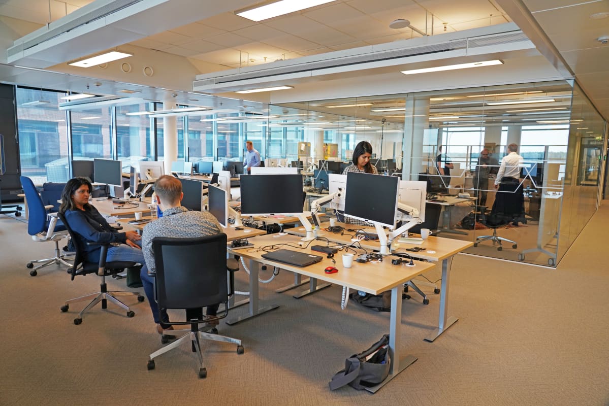 Wärtsilän pääkonttorin toimistotiloja Helsingin Ruoholahdessa.