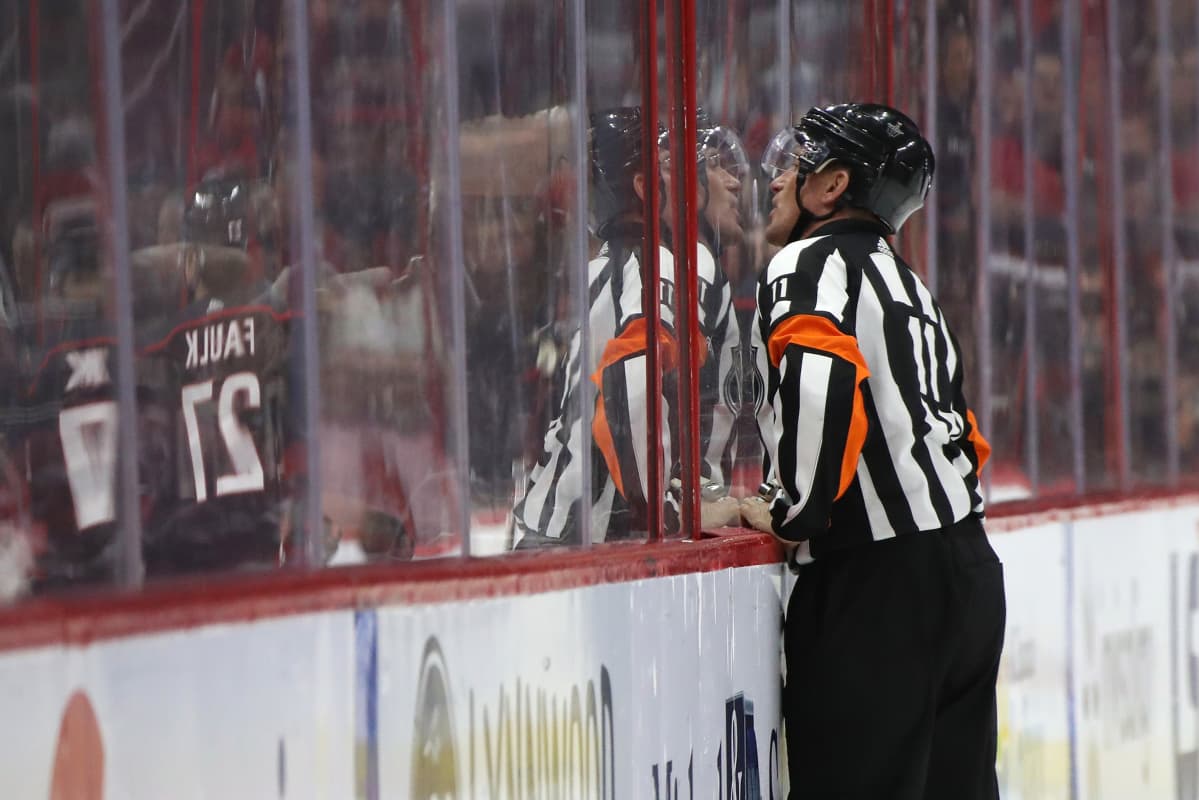 nhl tuomari