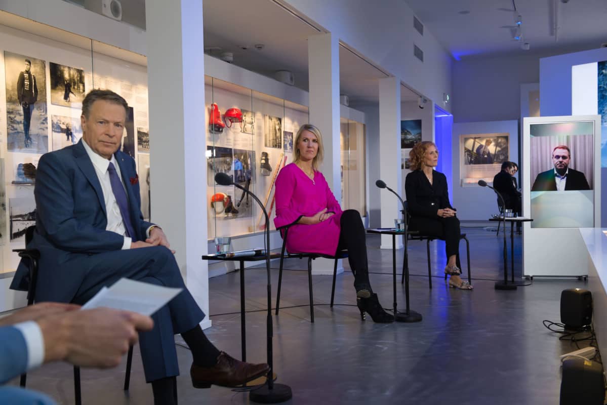 Ilkka Kanerva, Sari Multala, Susanna Rahkamo ja Jan Vapaavuori tavoittelevat Olympiakomitean puheenjohtajan paikkaa