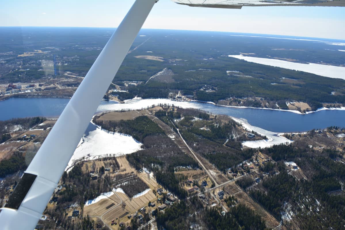 Ilmakuva Kajaanista ja Kajaaninjoesta.