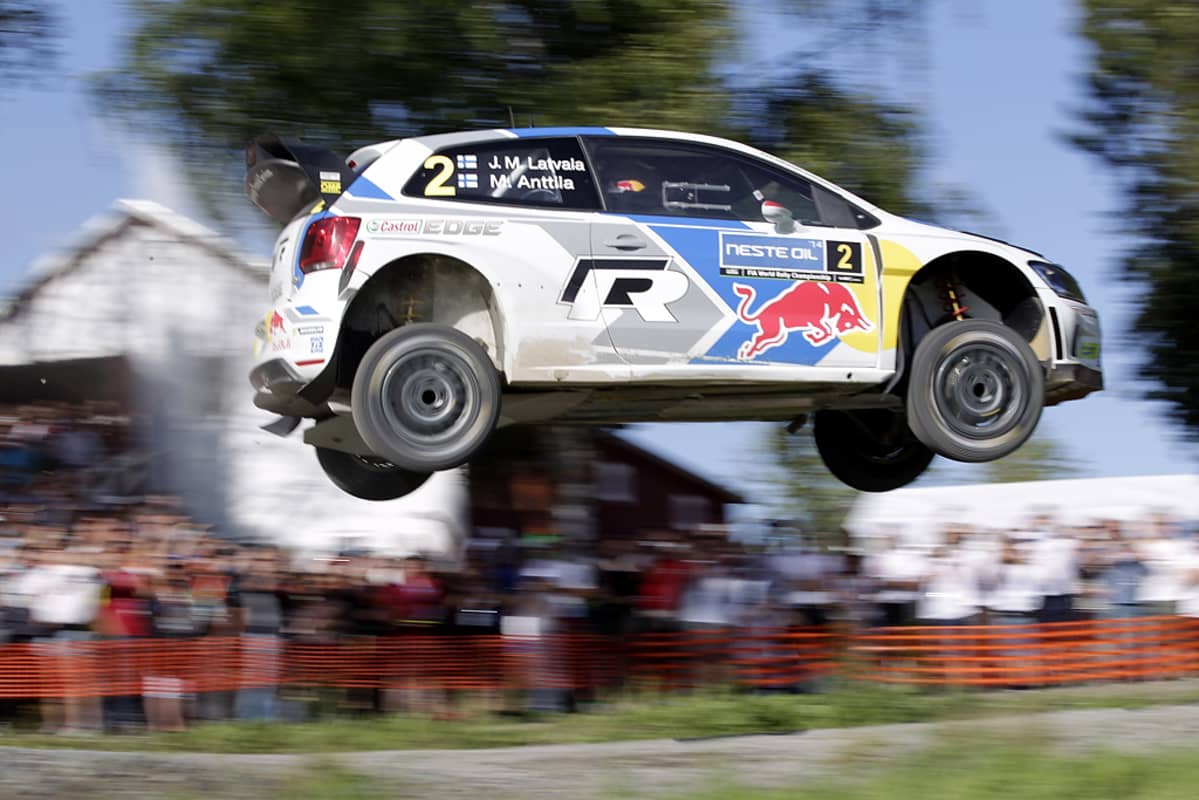 Jari-Matti Latvala Kakaristossa.