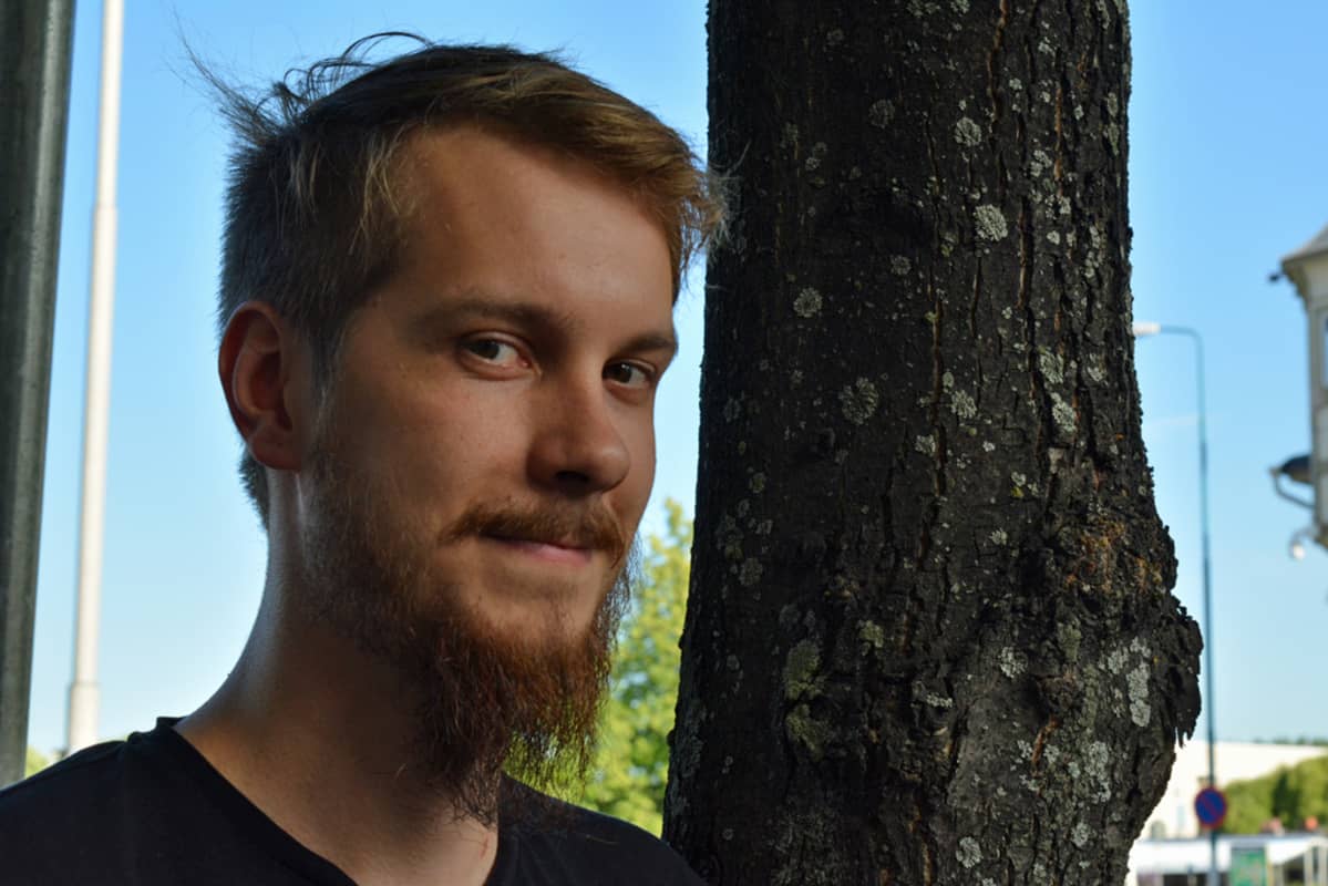 Palotarkastaja Ari Holopainen.