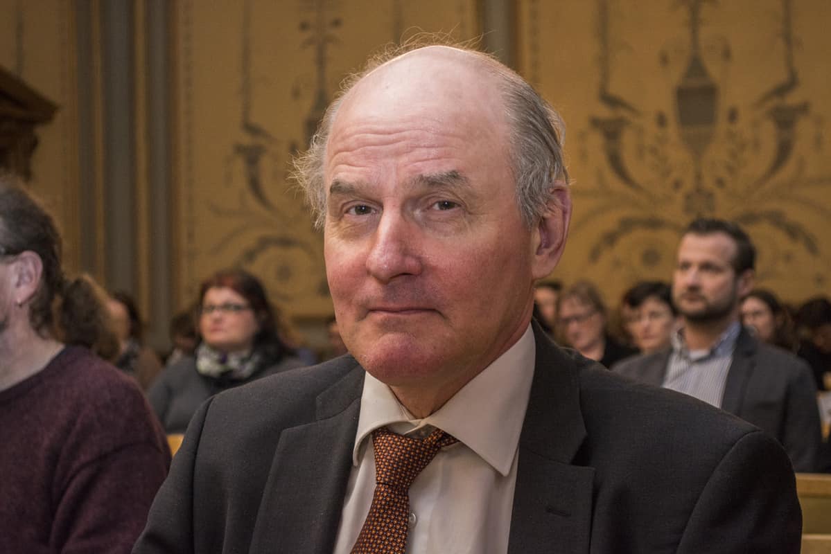 Rikosoikeuden professori Matti Tolvanen.